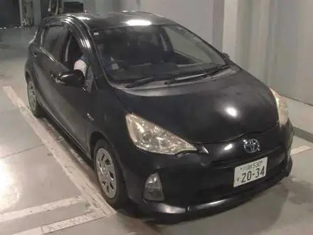 TOYOTA AQUA S